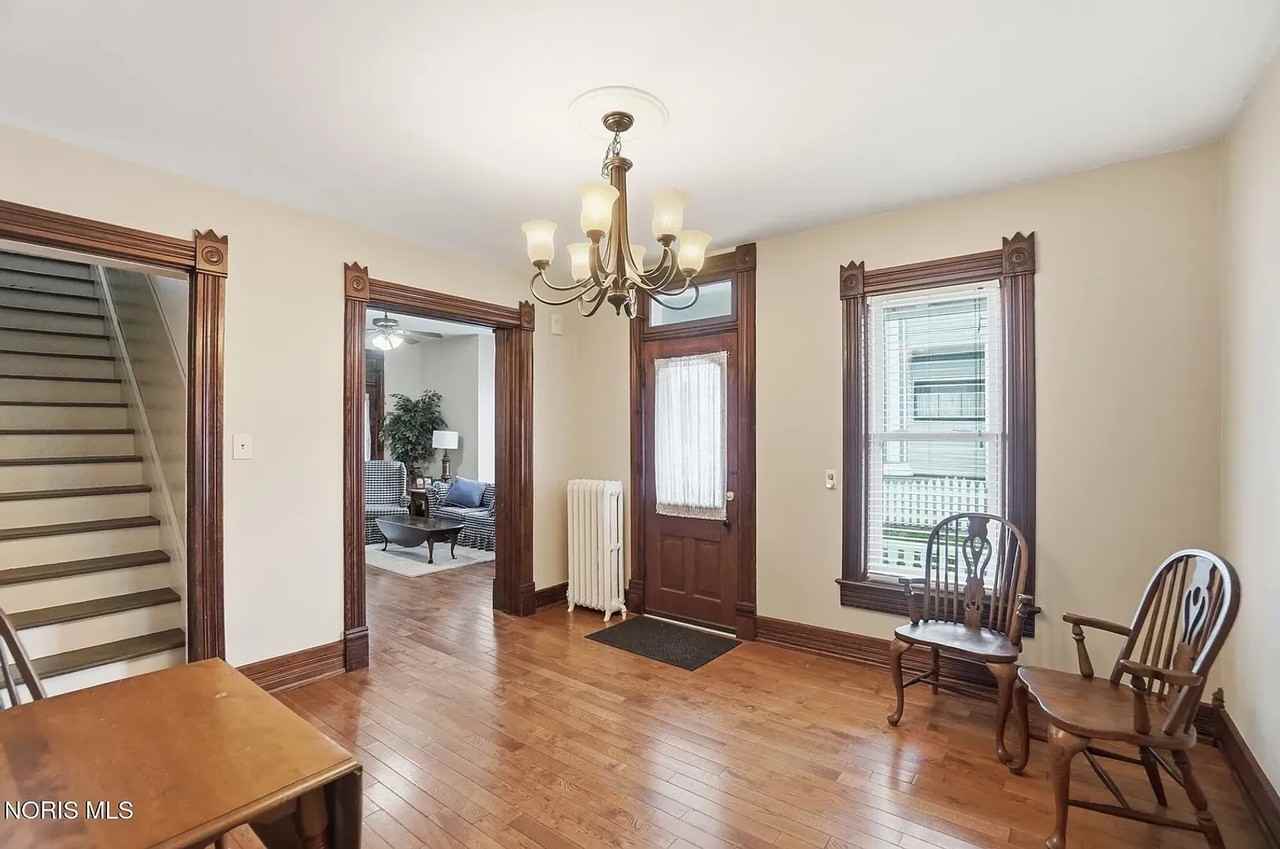 409 W Wooster St - Photo 5 of 43