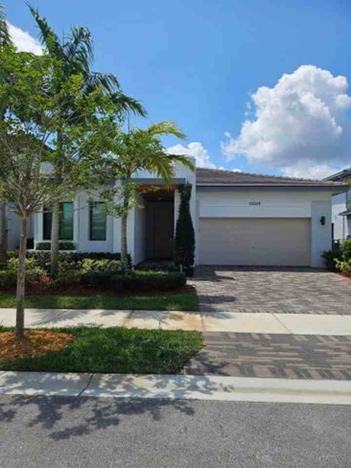 10930 Windward St - Photo 7 of 12