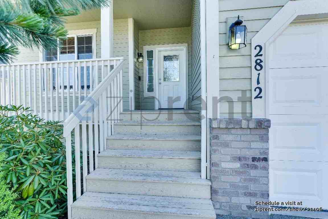 2812 67th Ct Se - Photo 5 of 33