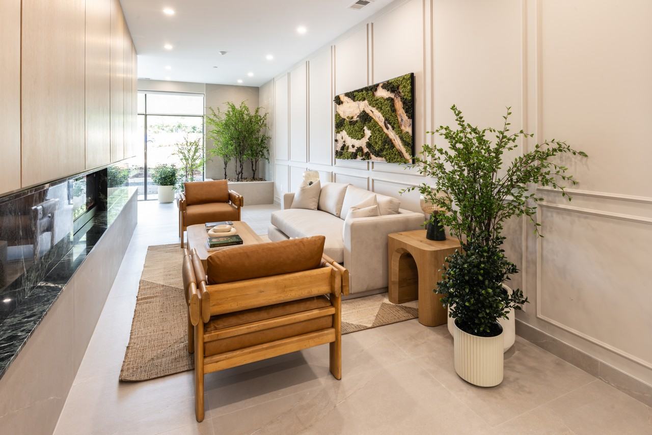 The Grove Masonville - Photo 4 of 41