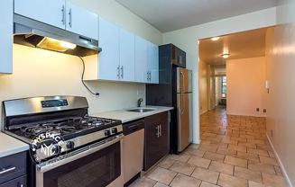 300 Jefferson St #1L - Photo 1 of 1