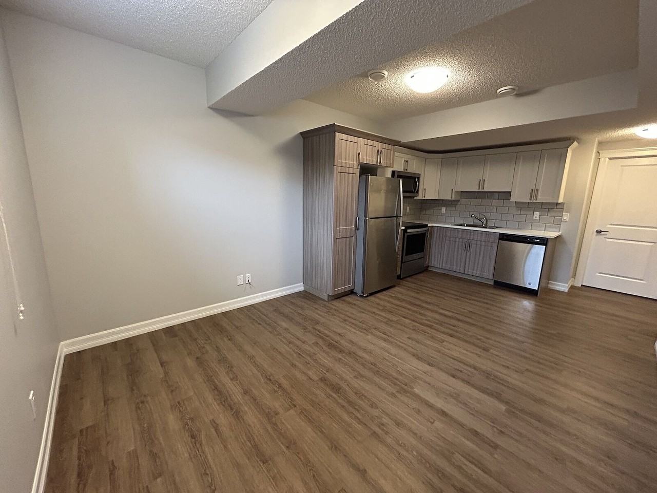 2106 Koshal Way, Down, Edmonton, Alberta, Canada, T6W 3R8 - Photo 4 of 9