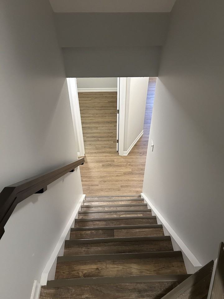 2106 Koshal Way, Down, Edmonton, Alberta, Canada, T6W 3R8 - Photo 5 of 9