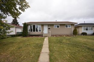 8504 135A Avenue,Basement, Down , Alberta, Canada, T5E 1R6 - Photo 1 of 1