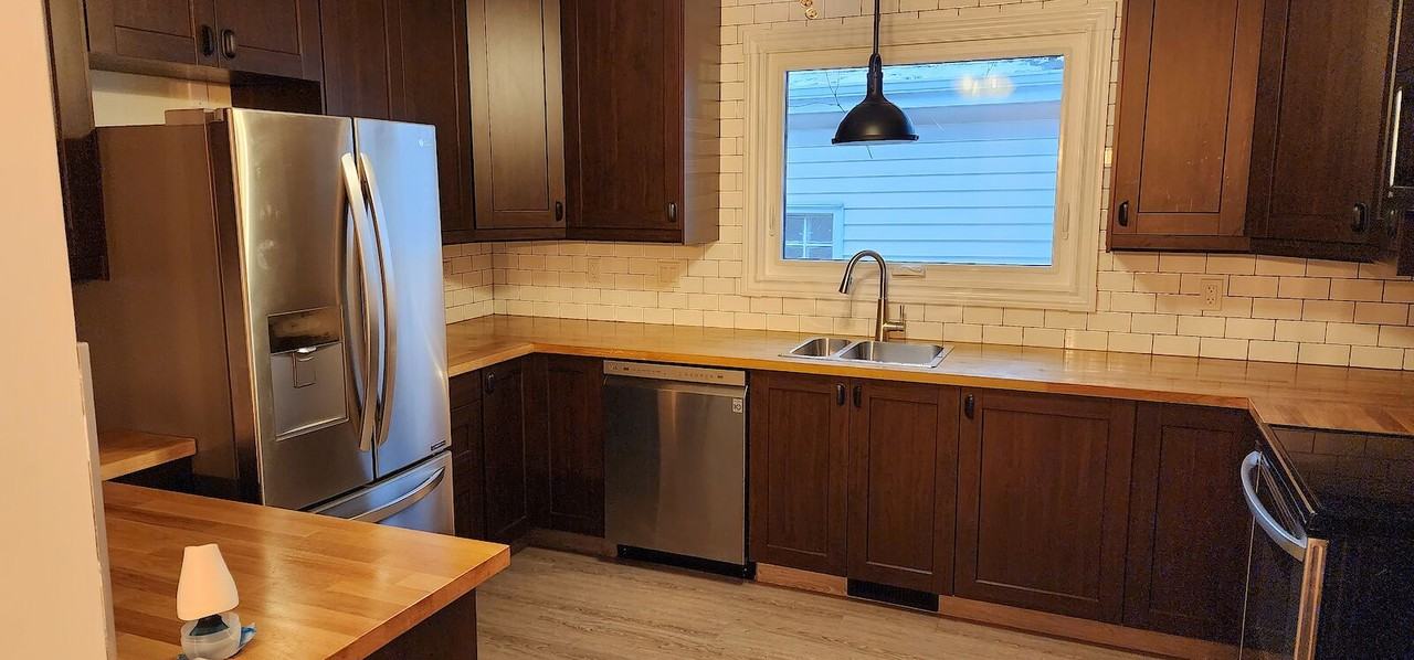 11923 93 Street, Main , Edmonton, Alberta, Canada, T5G 1E6 - Photo 2 of 8
