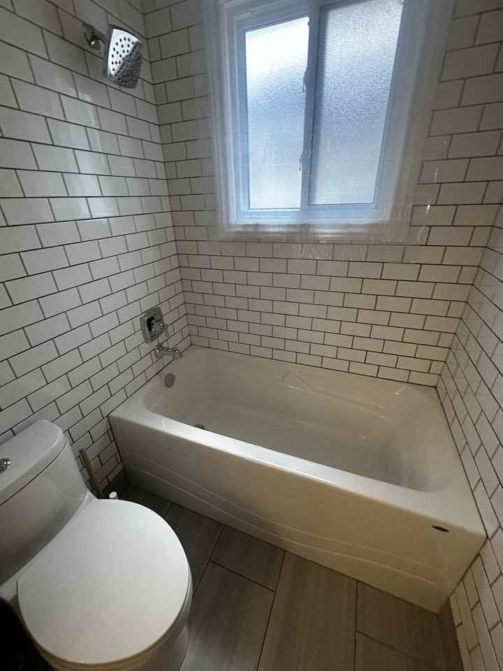 11923 93 Street, Main , Edmonton, Alberta, Canada, T5G 1E6 - Photo 6 of 8