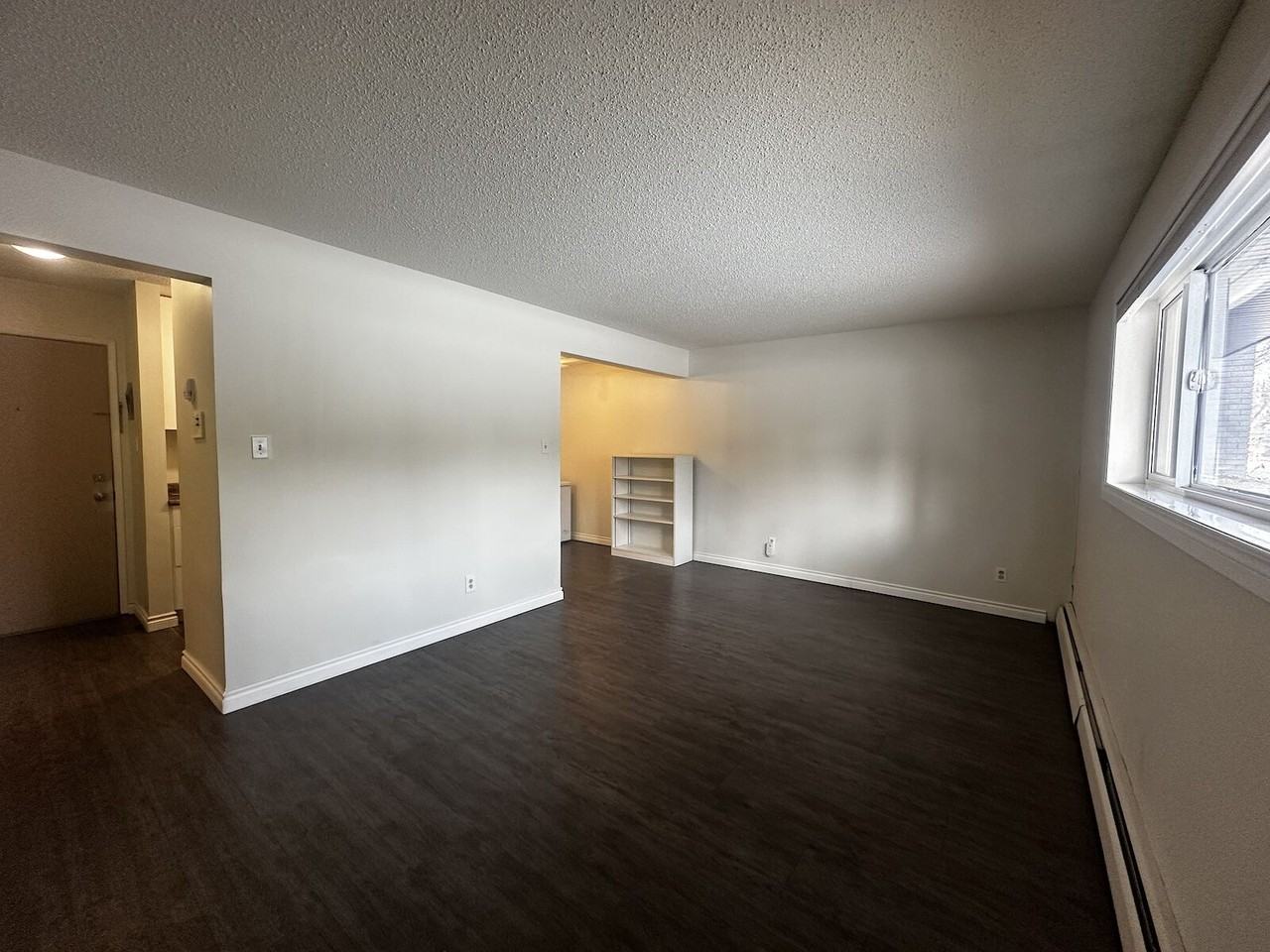 10720 127 Street 101, Edmonton, Alberta, Canada, T5M 0S3 - Photo 6 of 13