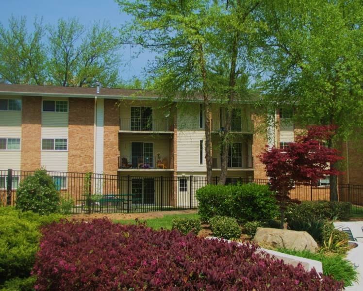 Amber Ridge Apartments for Rent 3200 Lawndale Dr, Greensboro, NC