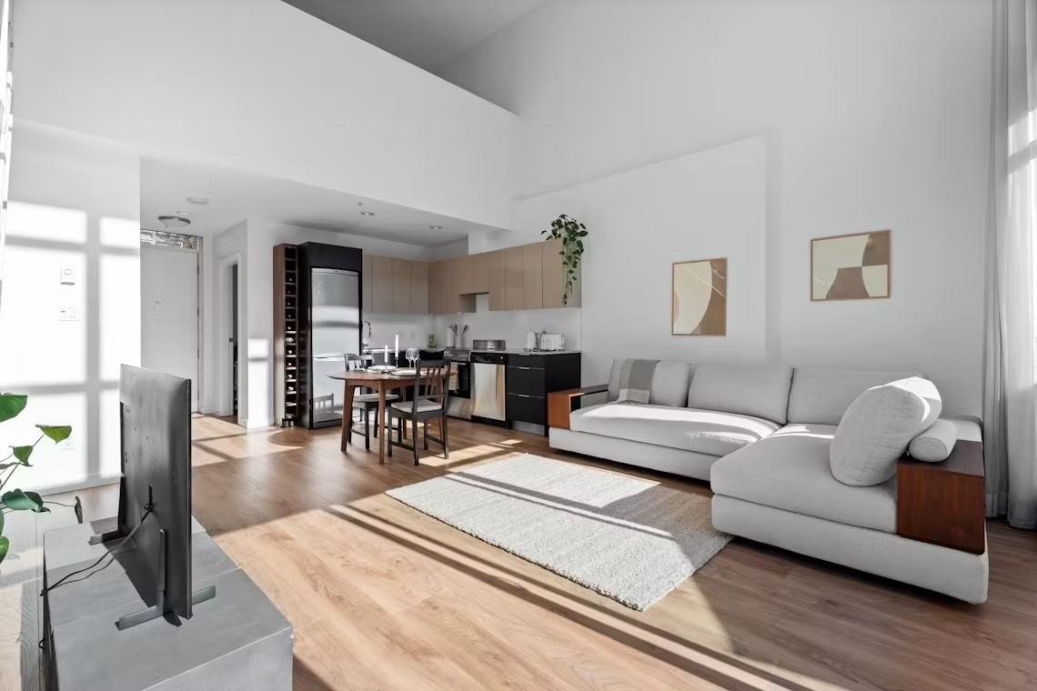 429 West 2nd Avenue 310 - Photo 3 of 34
