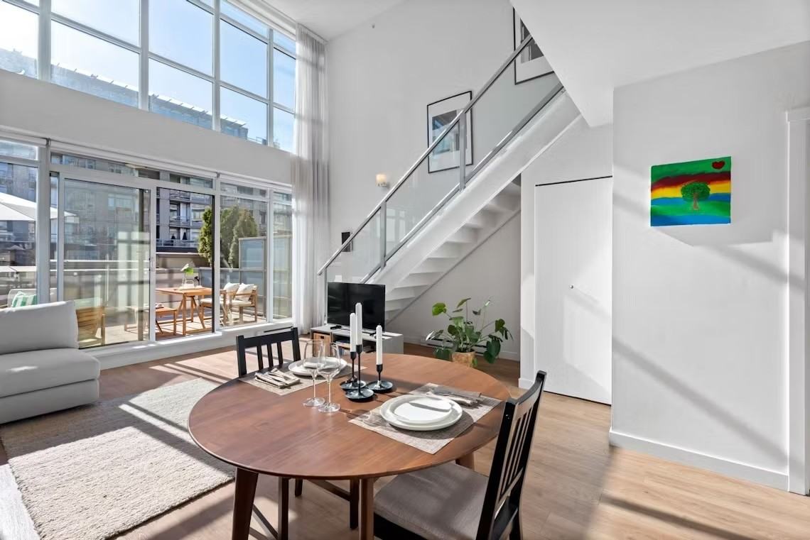 429 West 2nd Avenue 310 - Photo 5 of 34