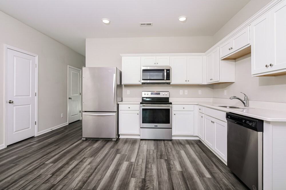 622 Wendell Falls Pkwy - Photo 7 of 17