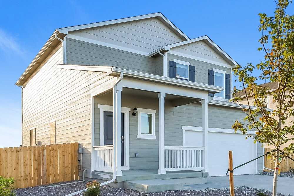 7320 Crystal Ave - Photo 4 of 17