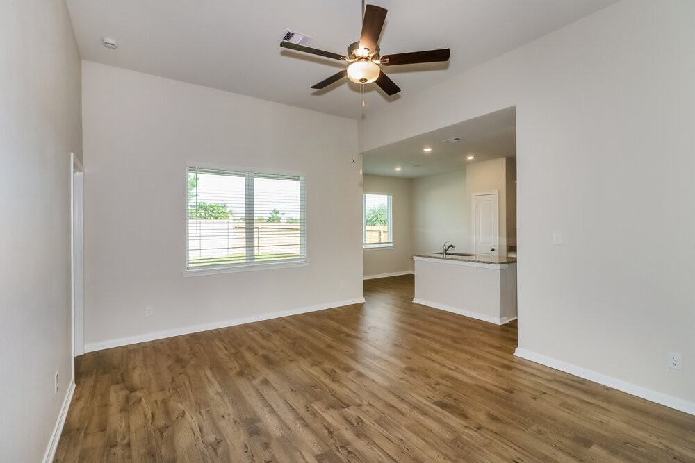 149 Dogwood Point Dr - Photo 3 of 16