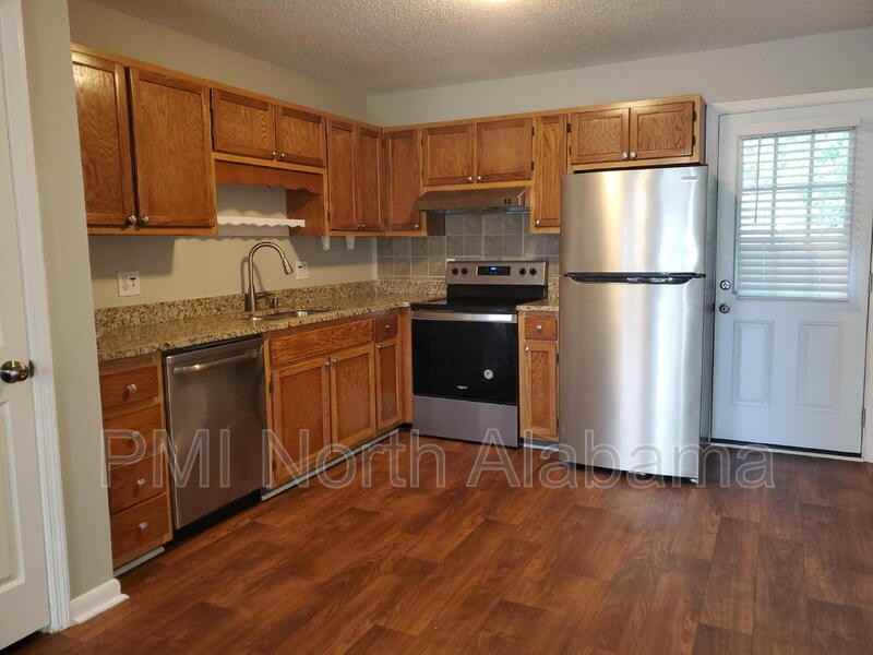 2005 Morgan Ave Sw #3 - Photo 7 of 12