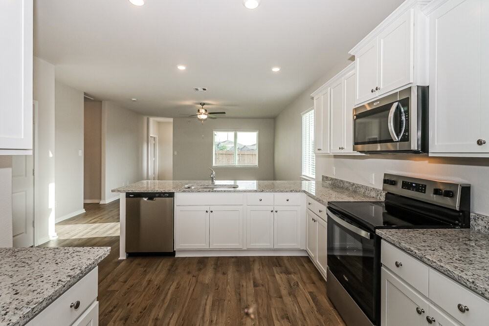 194 Emma Rose Dr - Photo 6 of 16