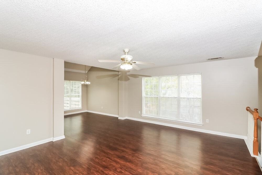 109 Belle Chase - Photo 6 of 17