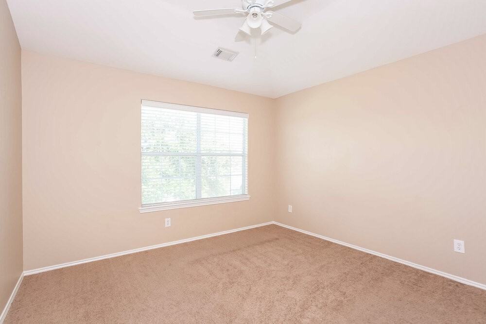8223 Wainwright Way - Photo 7 of 16