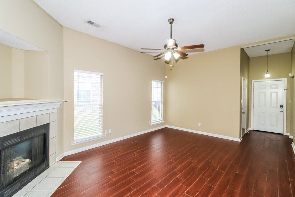 2753 Virginia Woods Pl - Photo 5 of 16