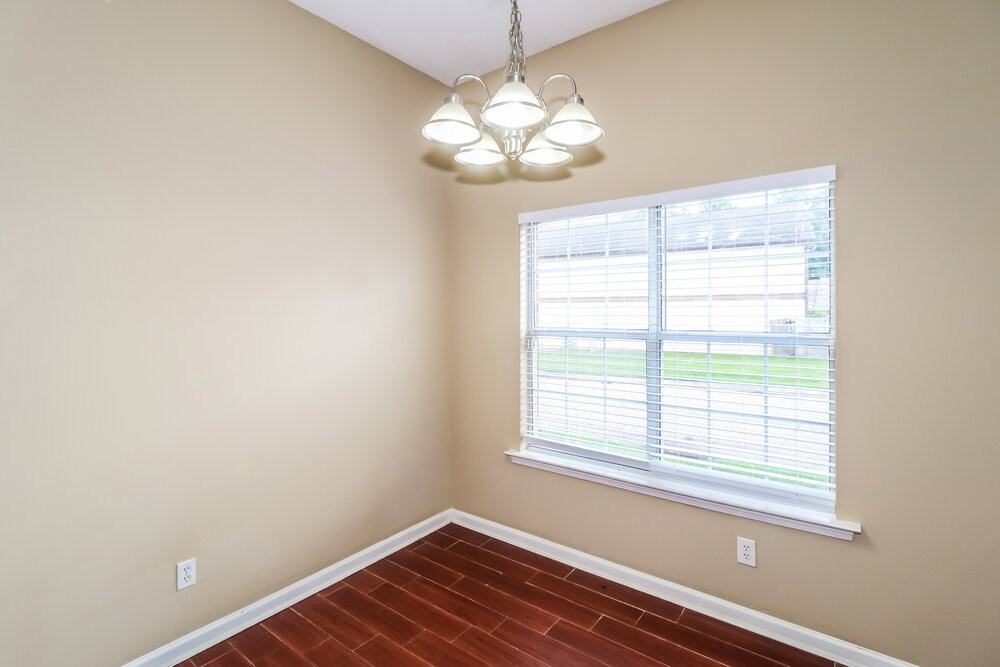 2753 Virginia Woods Pl - Photo 6 of 16