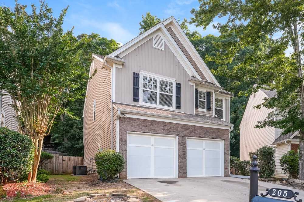 205 Cool Weather Dr - Photo 2 of 17