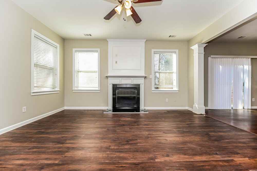 2808 Harcourt Dr - Photo 5 of 20