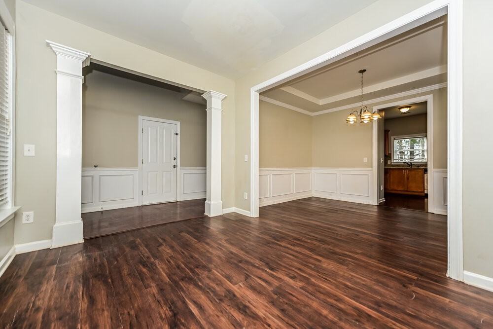 2808 Harcourt Dr - Photo 6 of 20