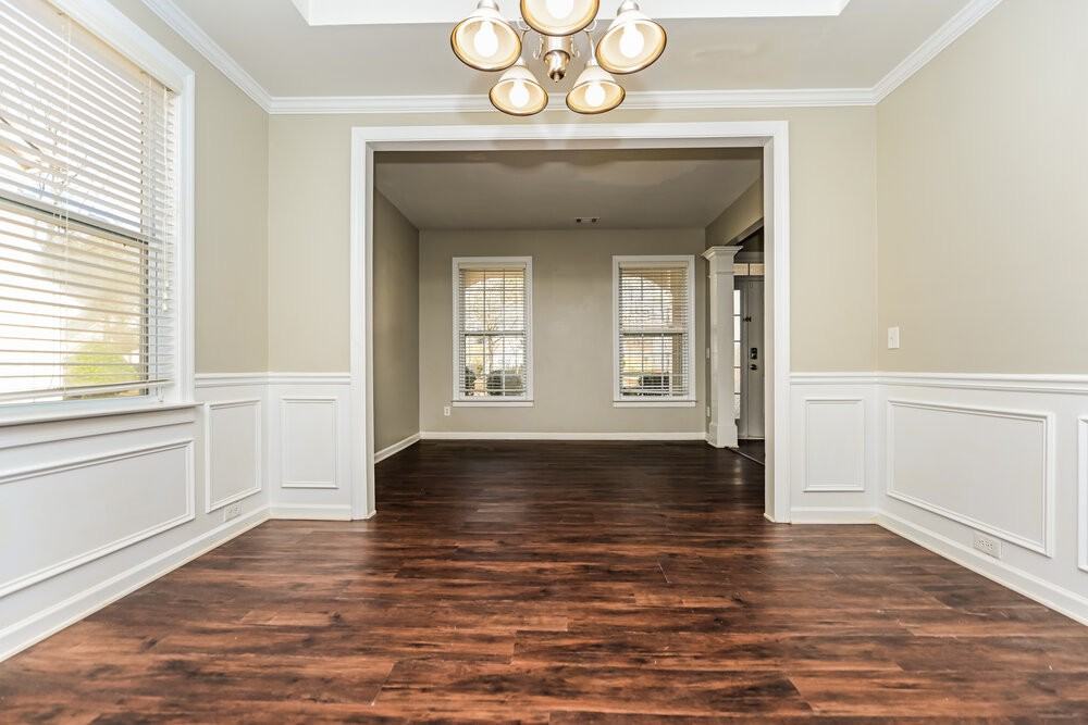2808 Harcourt Dr - Photo 7 of 20