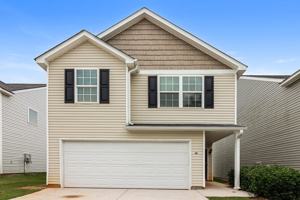 featured image of 16 Everett Cir