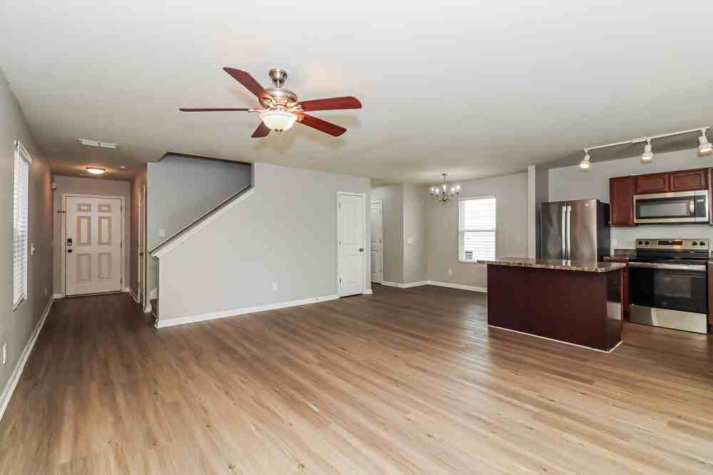 16 Everett Cir - Photo 7 of 17