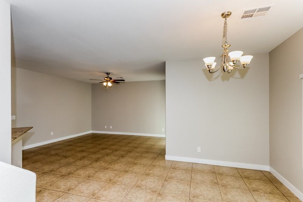 9623 Vega Carpio Ave - Photo 7 of 17
