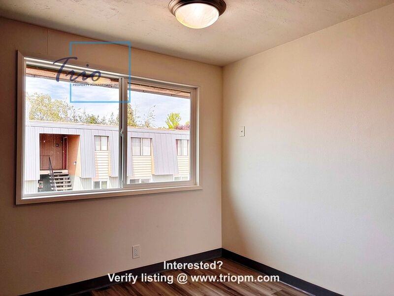 1480 16th St #11 - Photo 2 of 6
