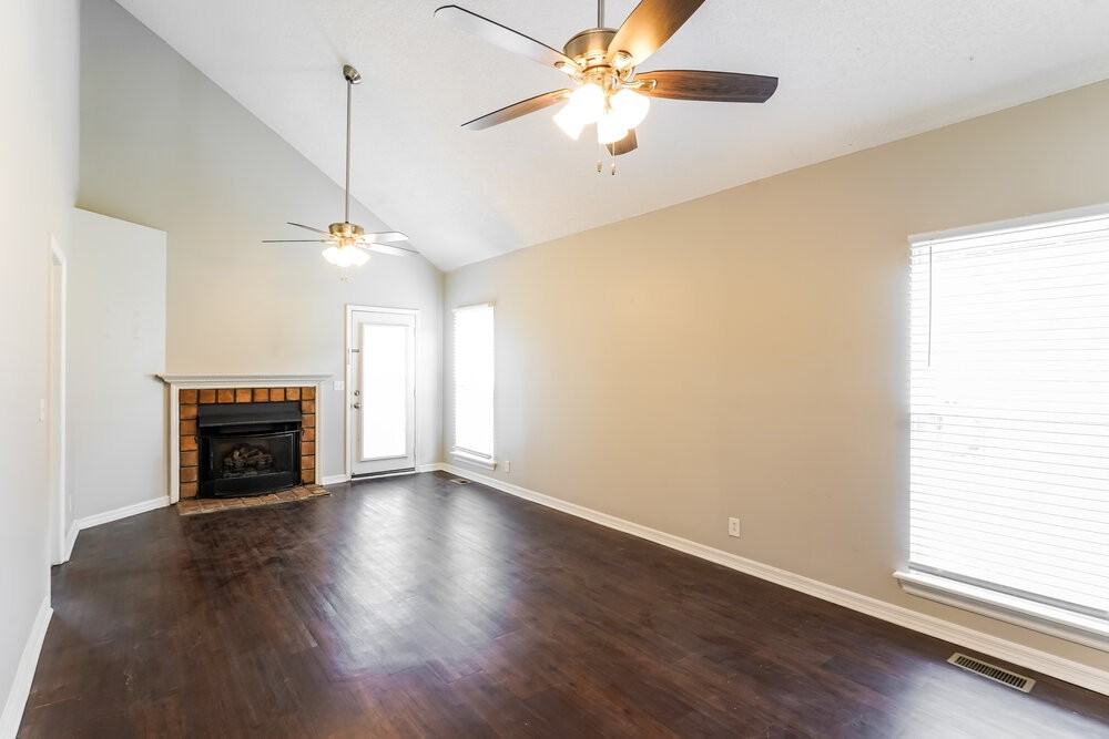 2605 Paddle Wheel Dr - Photo 5 of 17