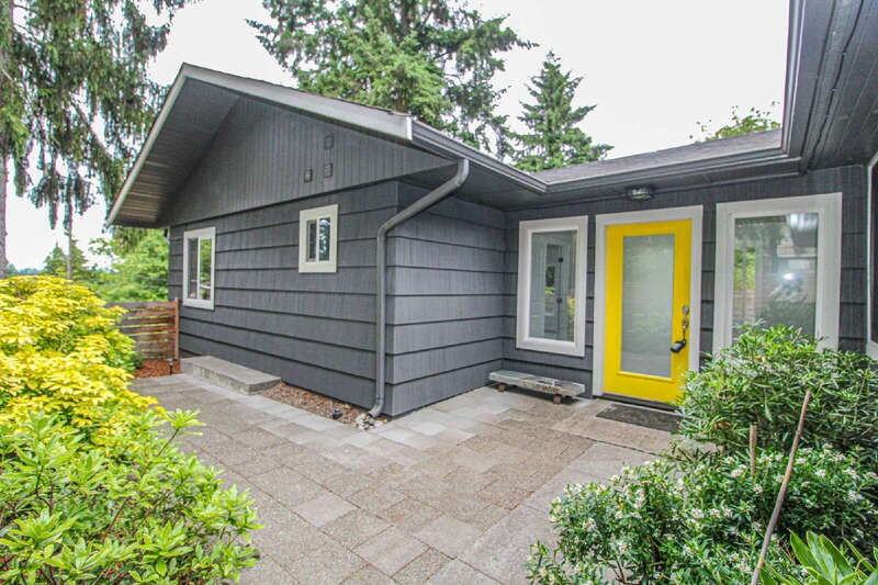 19547 53rd Ave Ne - Photo 3 of 42