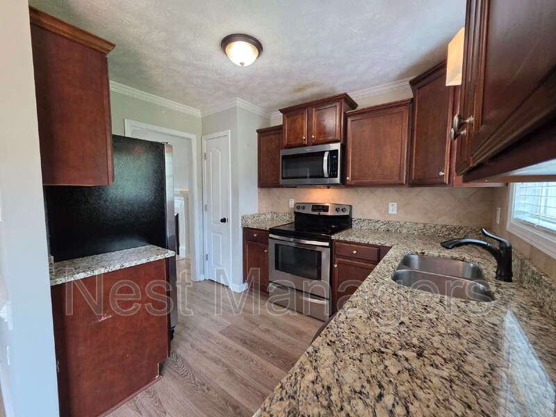 4608 Crystobal Rd - Photo 6 of 27