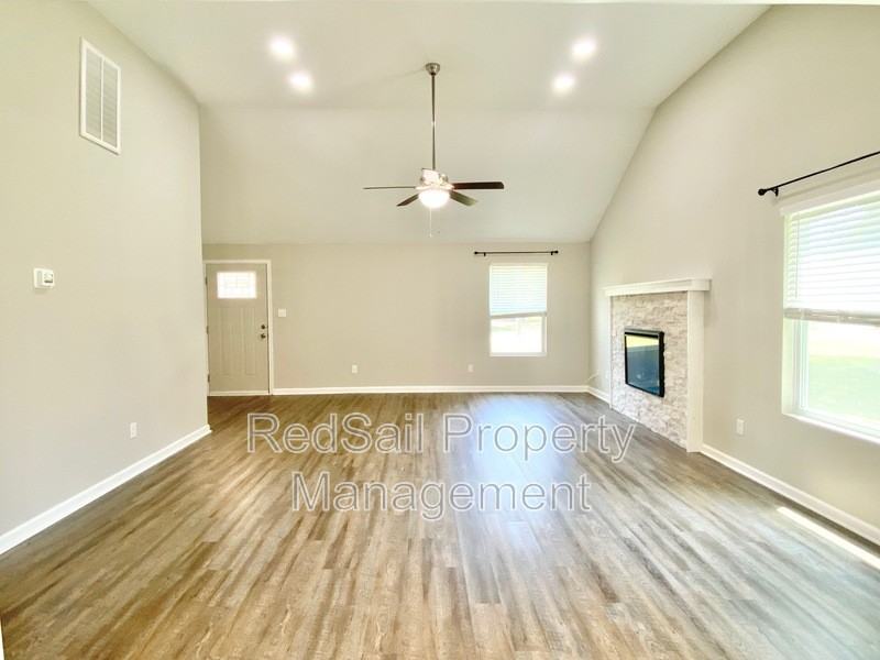 1005 Carys Chapel Rd - Photo 4 of 23