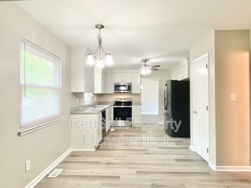 13 Sandpiper Ct - Photo 6 of 25