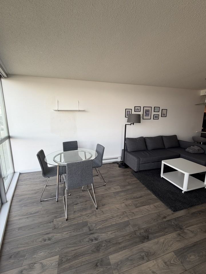 14 Begbie St - Photo 5 of 10
