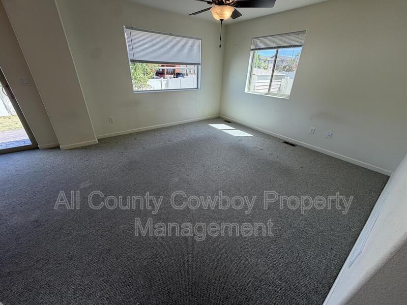 4035 Little Moon Trl - Photo 3 of 17