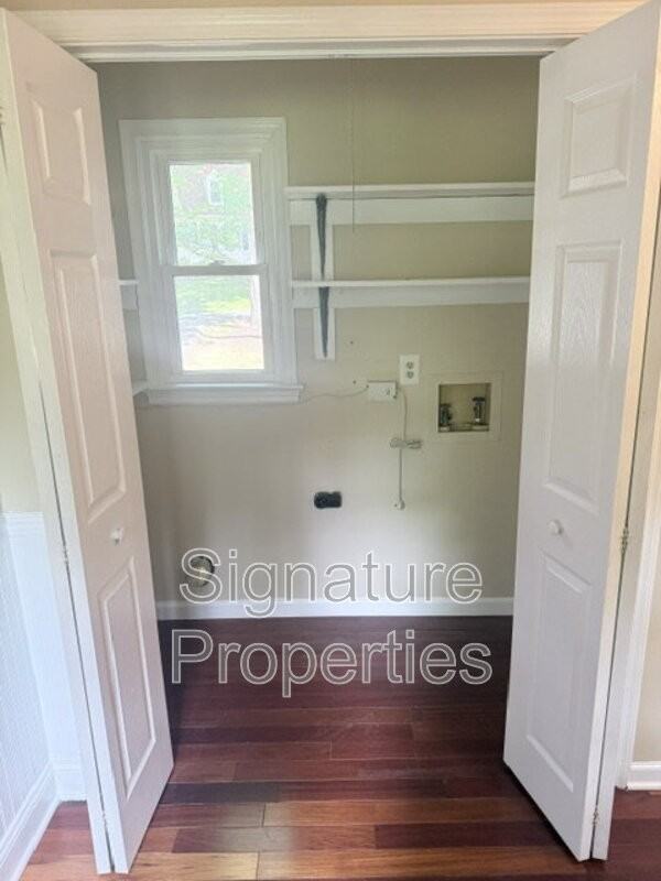14709 Mill Spring Dr - Photo 5 of 18