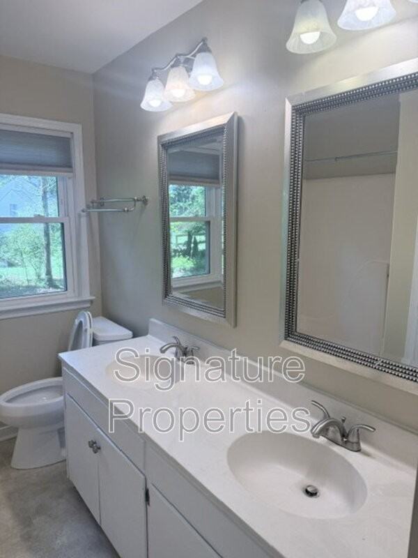 14709 Mill Spring Dr - Photo 6 of 18