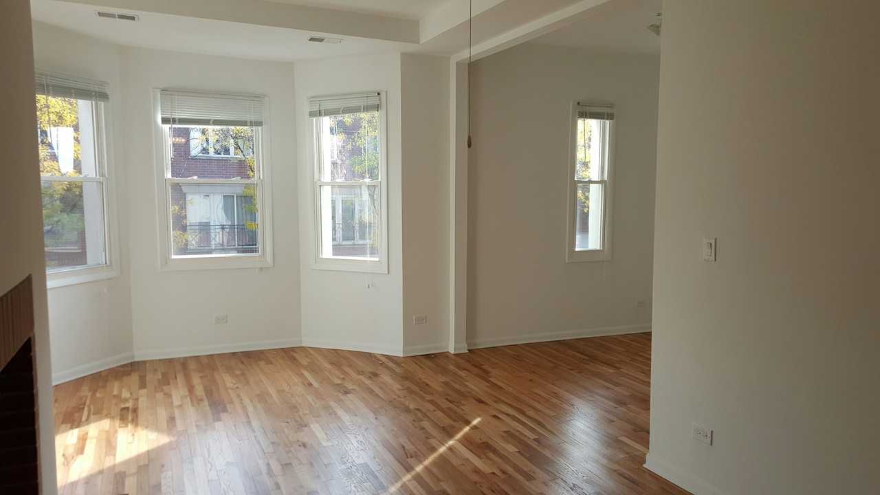 N Sheffield Ave & W Roscoe St #2 - Photo 3 of 12