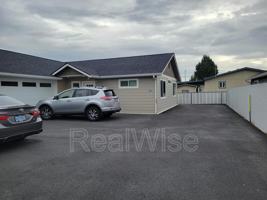 featured image of 124 Sw Jenn Way
