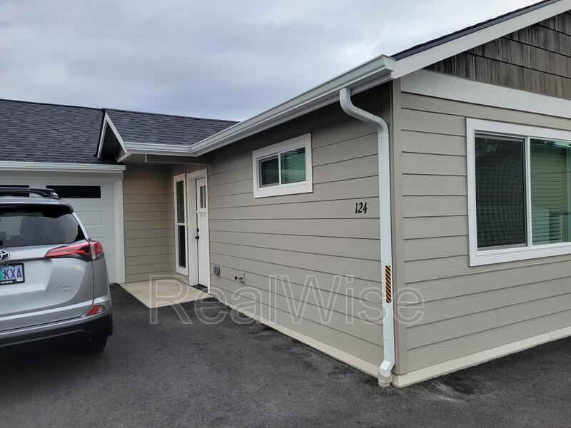 124 Sw Jenn Way - Photo 3 of 11