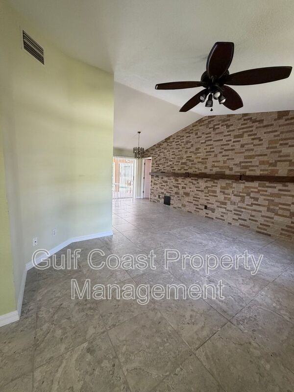 27019 Shanahan Ln - Photo 7 of 46