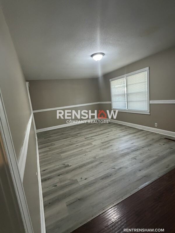1222 N 28th Ave - Photo 3 of 27
