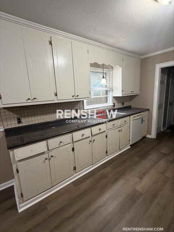 1222 N 28th Ave - Photo 6 of 27