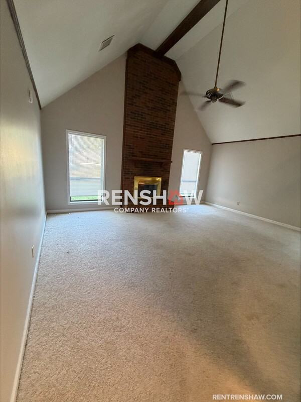 35 Emerson Dr - Photo 3 of 33