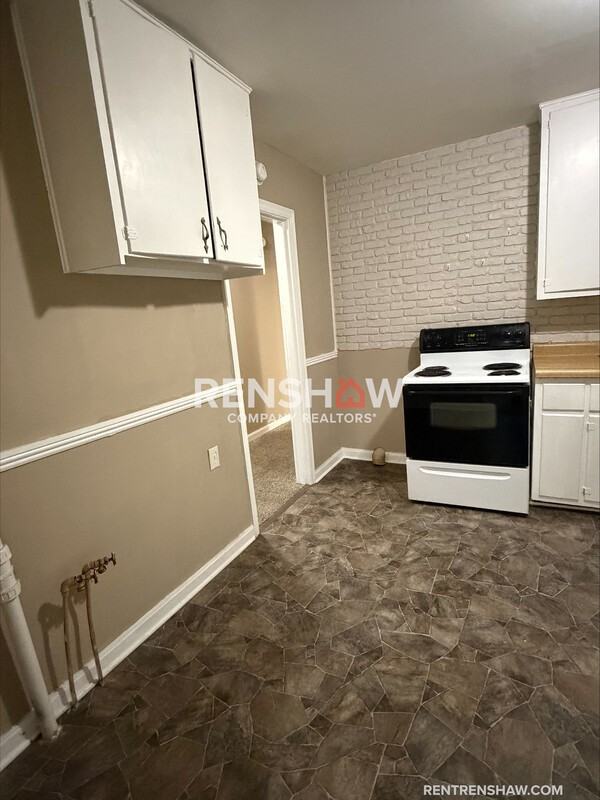 54 Locust Ln - Photo 6 of 16