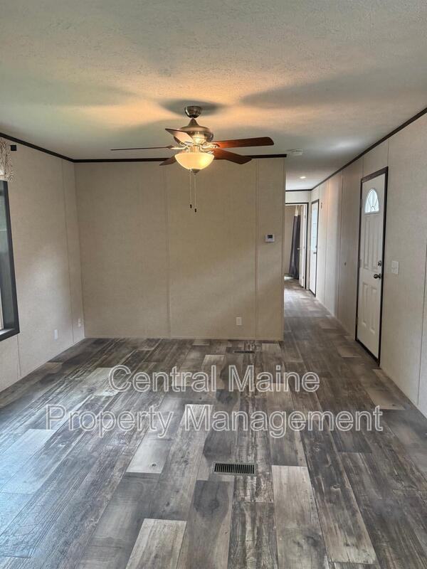 26 Austin Dr - Photo 2 of 6