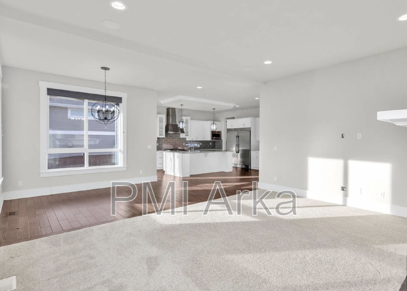 6603 Se 7th Pl - Photo 4 of 48